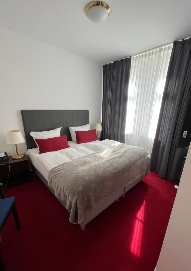 Hotel Zum Ritter St. Georg Хайдельберг Экстерьер фото