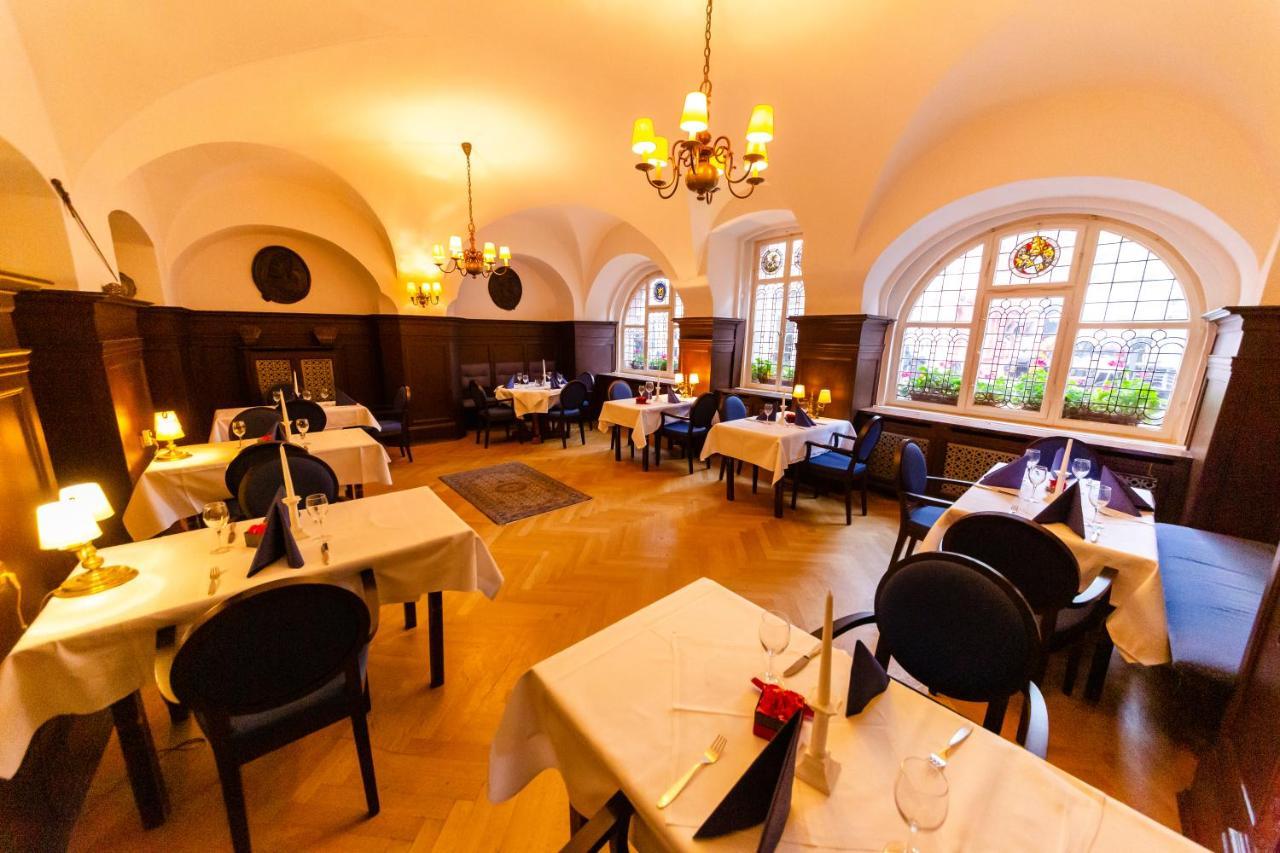 Hotel Zum Ritter St. Georg Хайдельберг Экстерьер фото