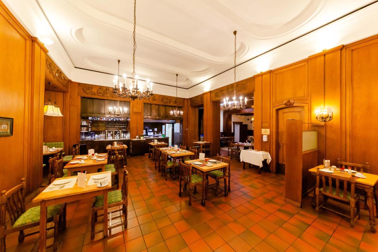 Hotel Zum Ritter St. Georg Хайдельберг Экстерьер фото